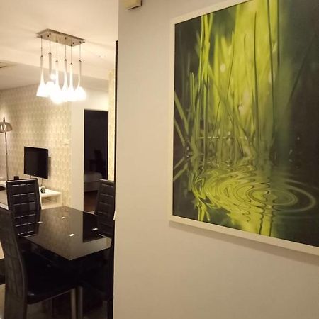 Peaceful Service Suite At Taragon Putri Bintang Kuala Lumpur Esterno foto