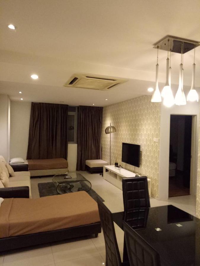 Peaceful Service Suite At Taragon Putri Bintang Kuala Lumpur Esterno foto