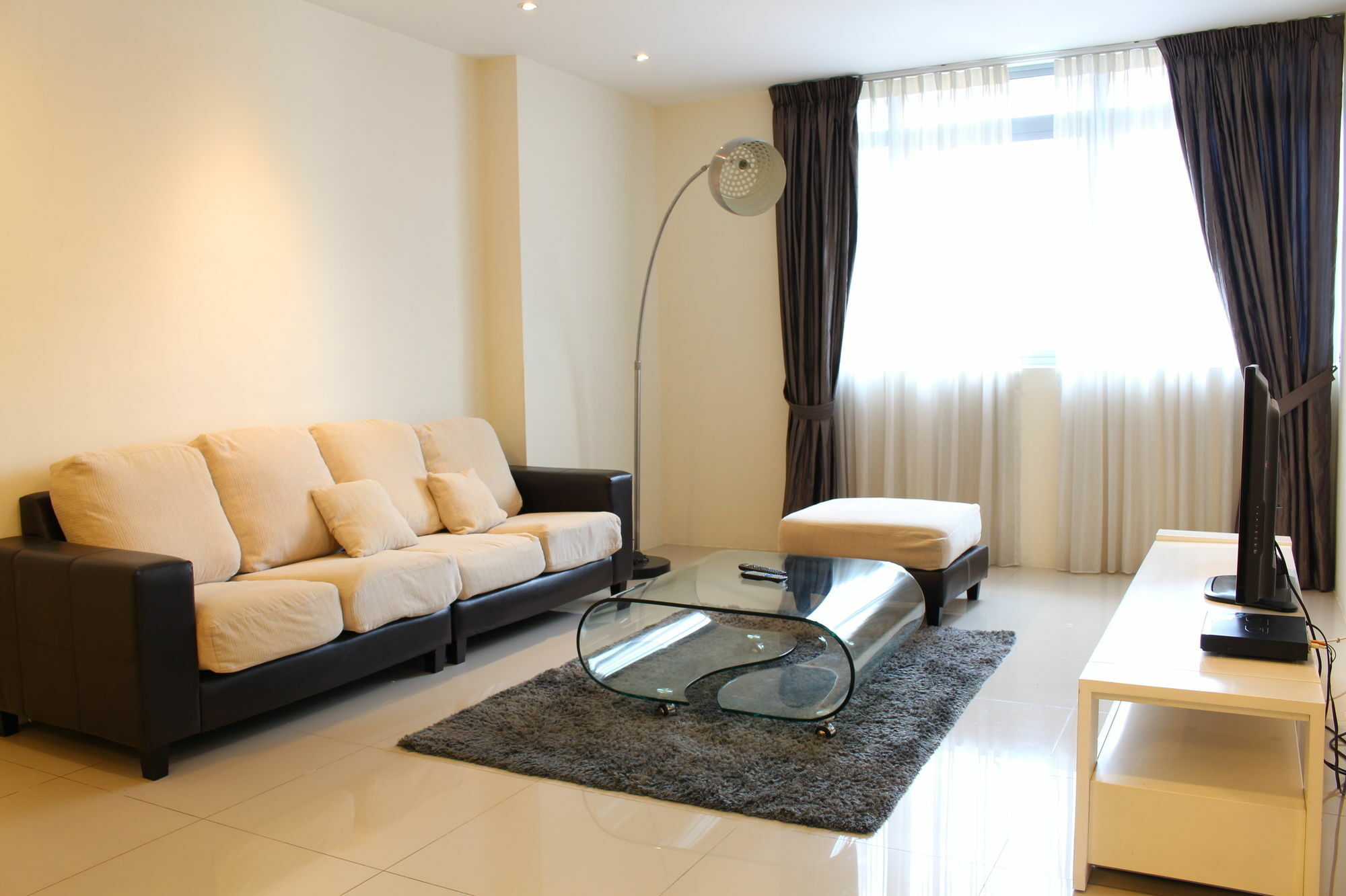 Peaceful Service Suite At Taragon Putri Bintang Kuala Lumpur Esterno foto